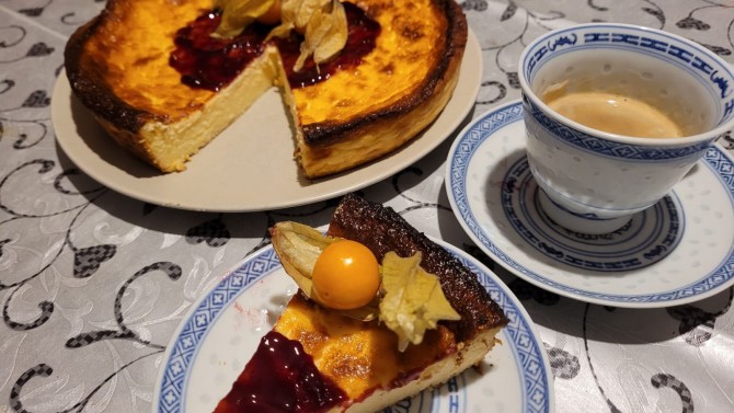 und Spanish Cheesecake