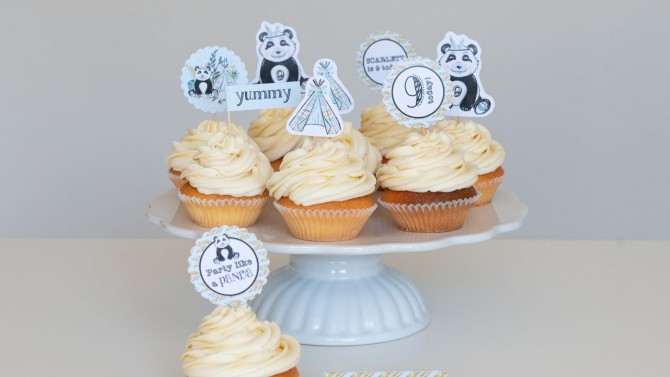 Image of Personalised Paper Party Decoration Kit - Online