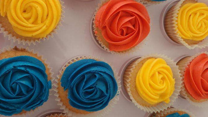 und Custom Cupcakes For All Occasions