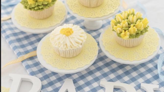 und Vegan Flower Cupcakes